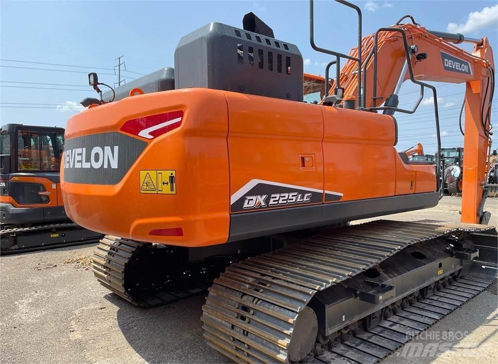 Develon DX225 LC-7 Bageri guseničari