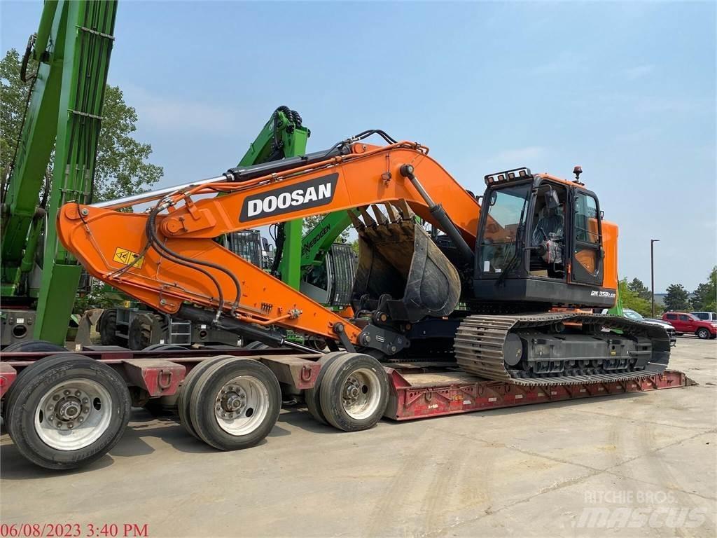 Develon DX350 LCR-7 Bageri guseničari