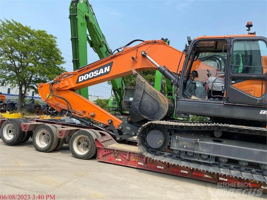 Develon DX350 LCR-7 Bageri guseničari