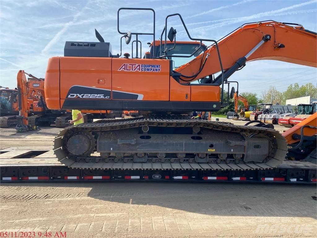 Doosan DX225 LC-5 Bageri guseničari
