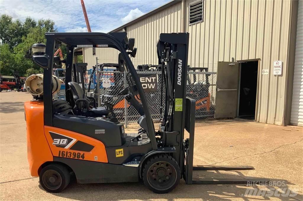 Doosan GC30S-9 Viljuškari - ostalo