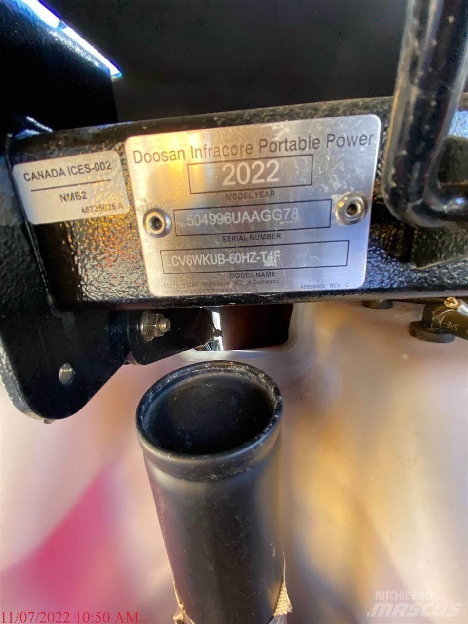 Doosan LCV6 Rasvetni stubovi