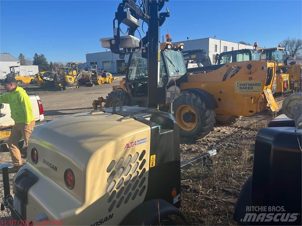 Doosan LCV6 Rasvetni stubovi