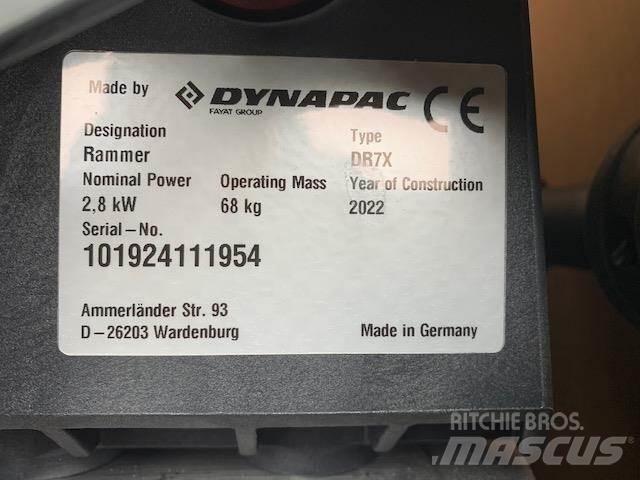 Dynapac DR7X Vučni vibracioni valjci