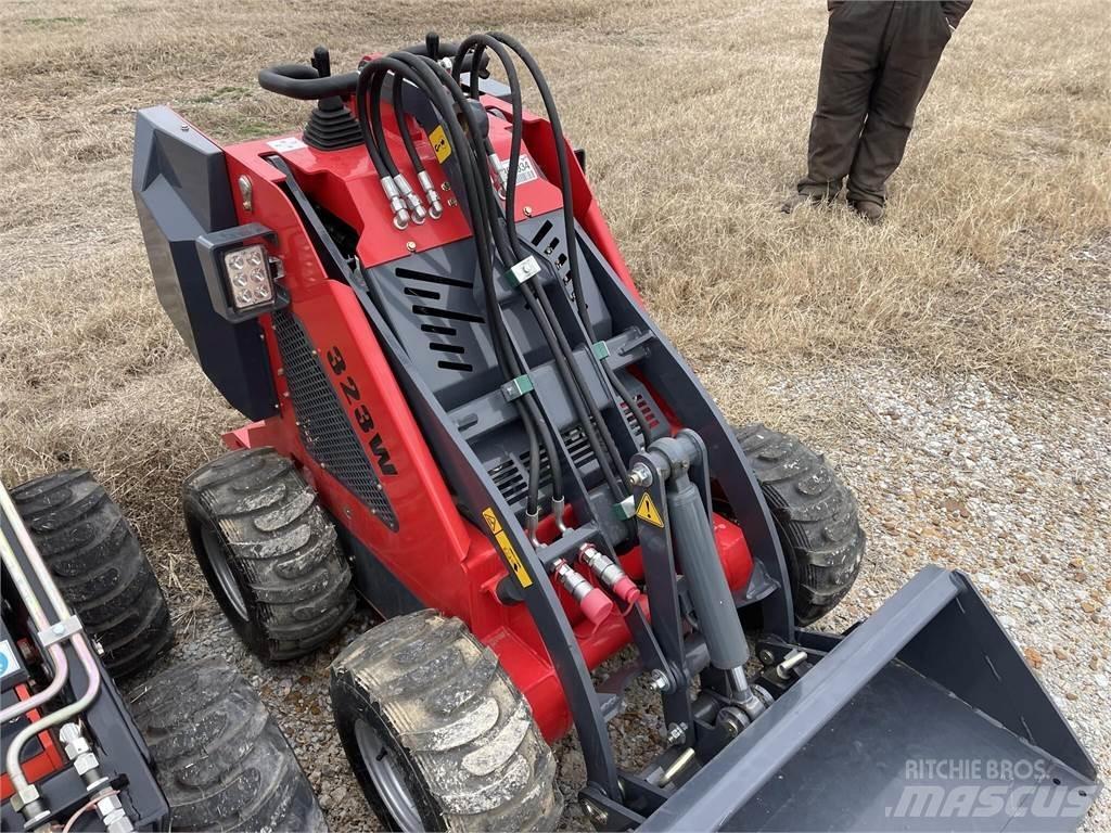 EGN 323W Skid steer mini utovarivači