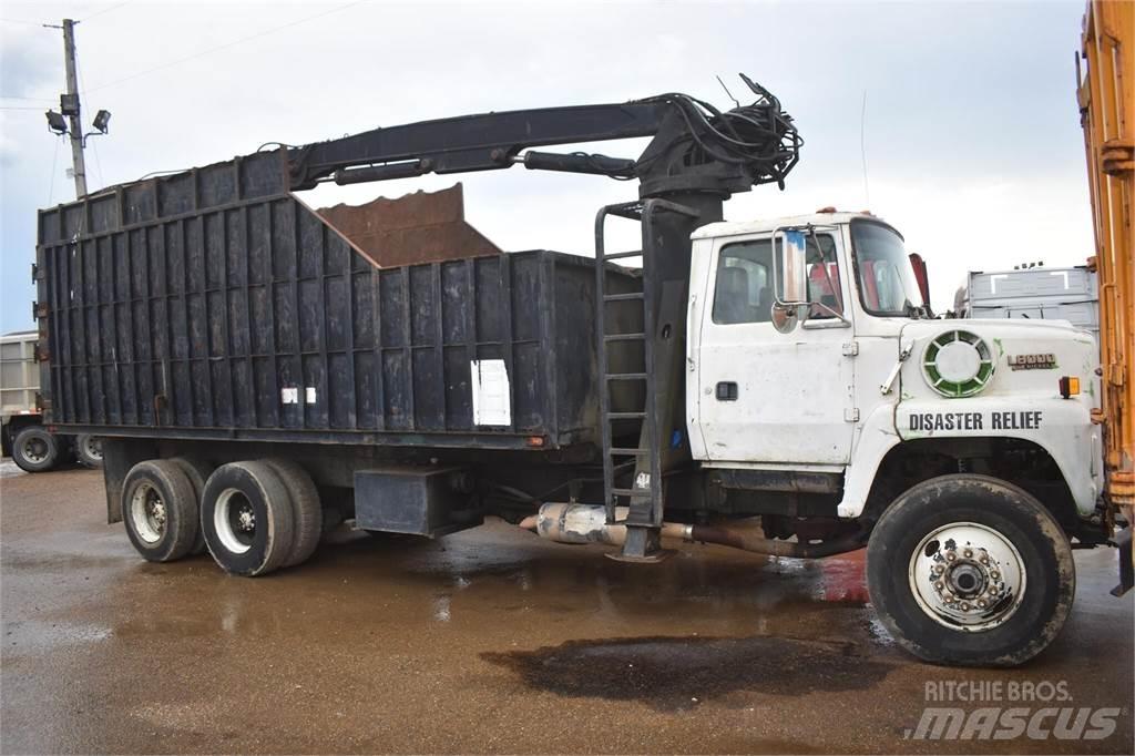 Ford L8000 Kamioni sa kranom