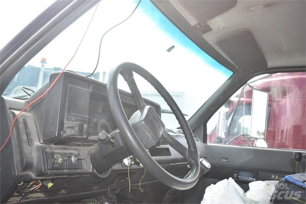 GMC TOPKICK C8500 Kiperi kamioni
