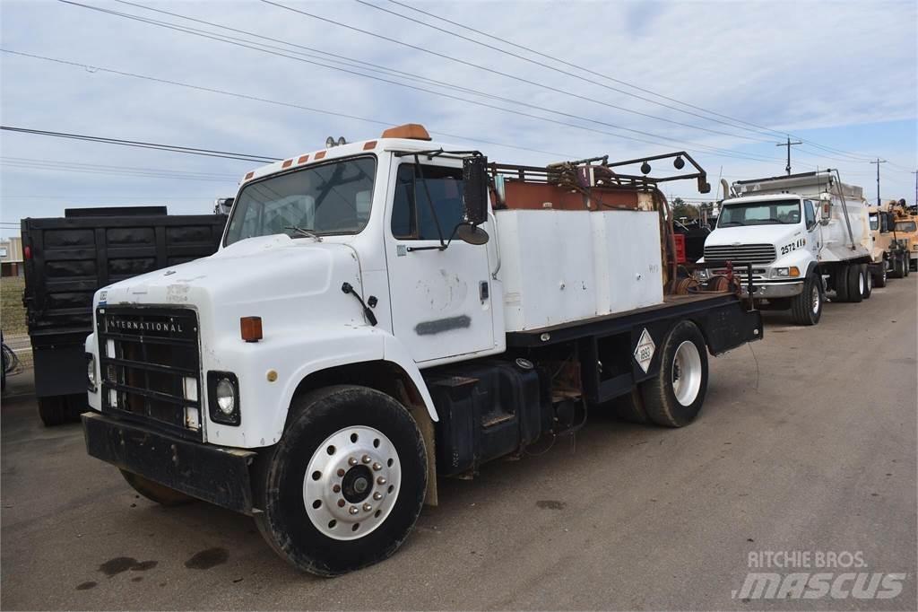 International S2300 Kamioni cisterne