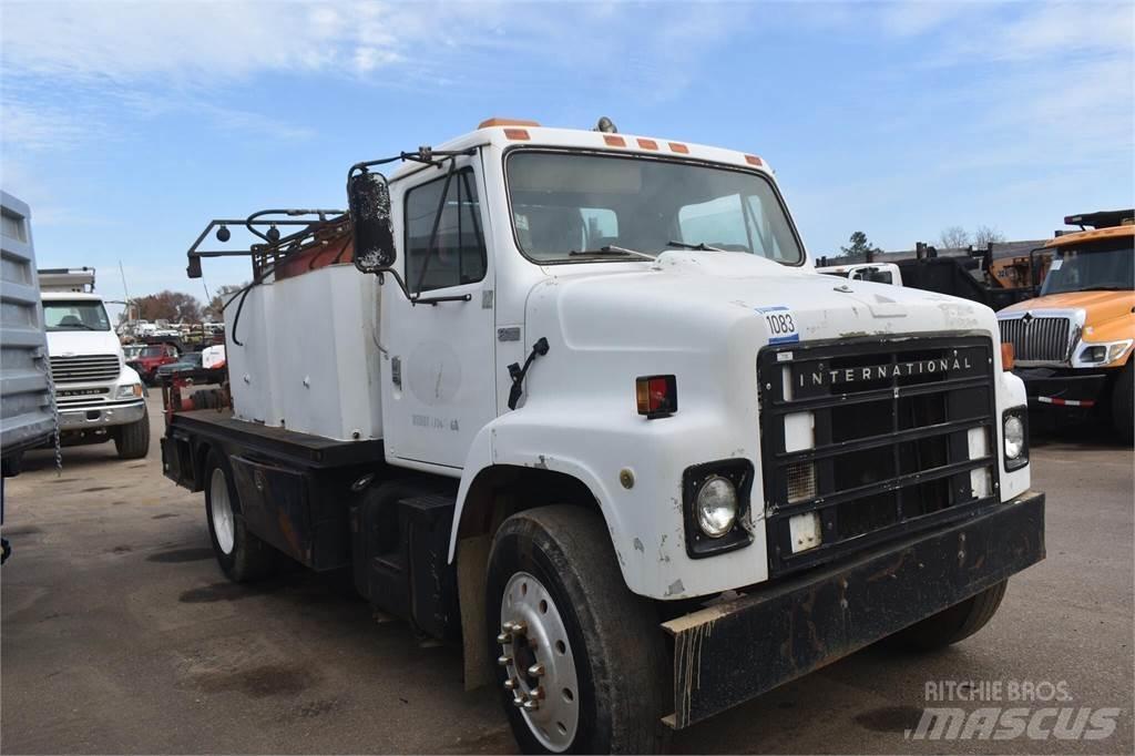 International S2300 Kamioni cisterne
