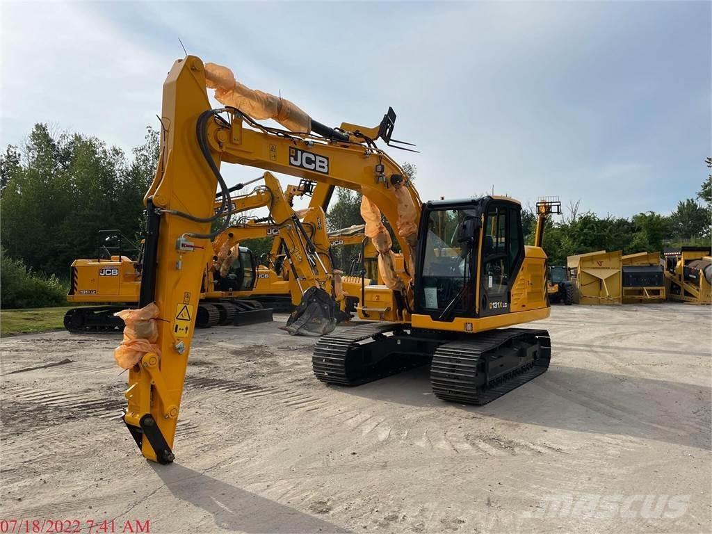 JCB 131X LC Bageri guseničari