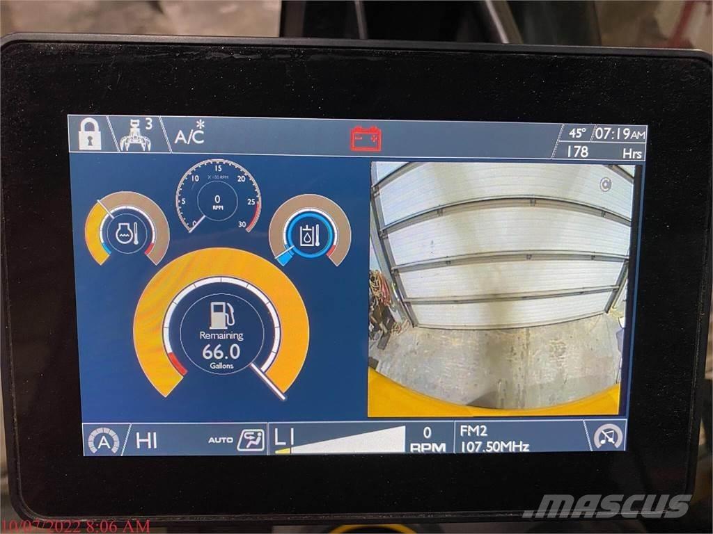 JCB 131X LC Bageri guseničari