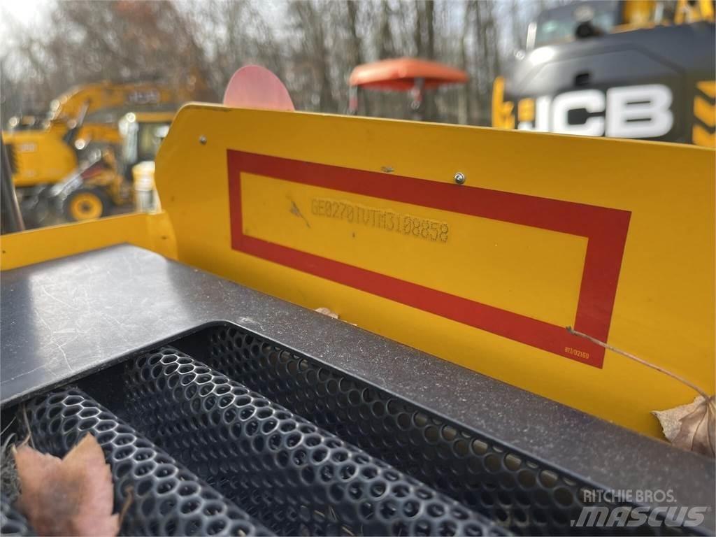 JCB 270T Skid steer mini utovarivači
