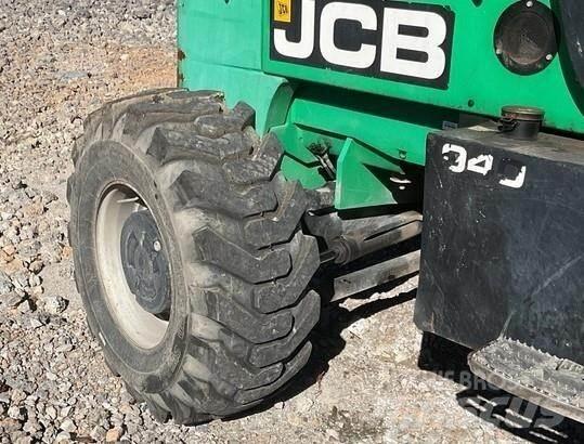 JCB 940 Vanterenski viljuškar