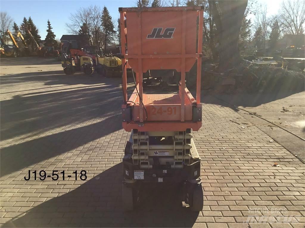 JLG 1932R Makazaste platforme