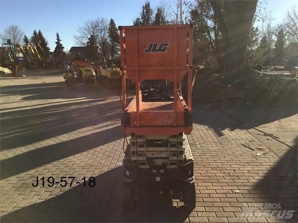 JLG 1932R Makazaste platforme