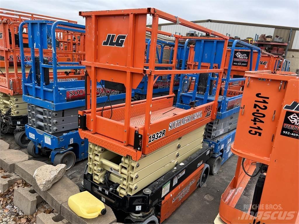 JLG 1932R Makazaste platforme