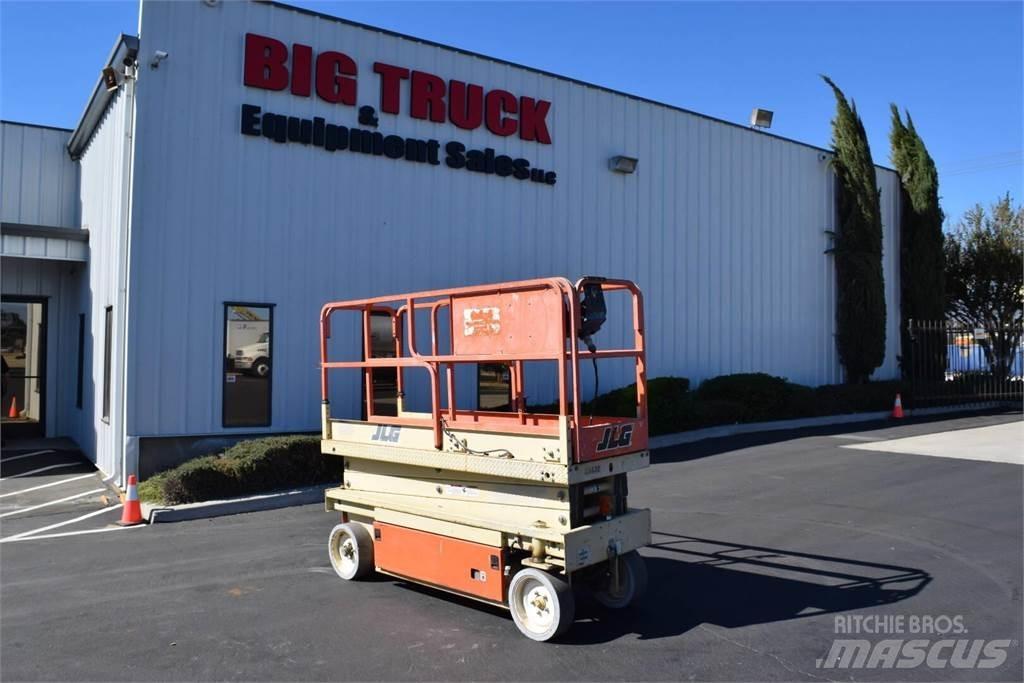 JLG 2033E Makazaste platforme