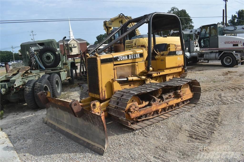 John Deere 450D LGP Buldožeri guseničari