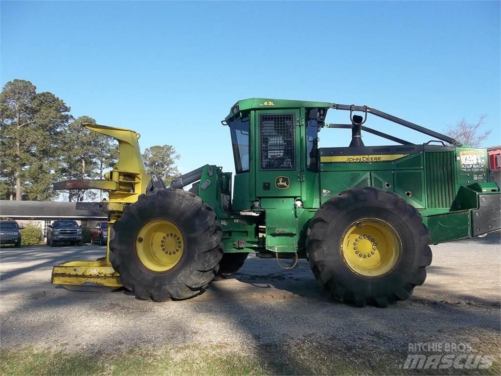 John Deere 643L Mašine za sečenje drveća