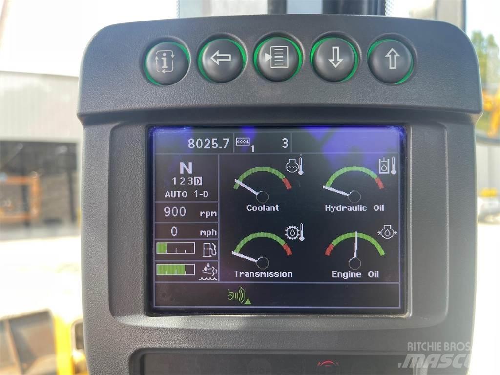 John Deere 744K Utovarivači na točkove