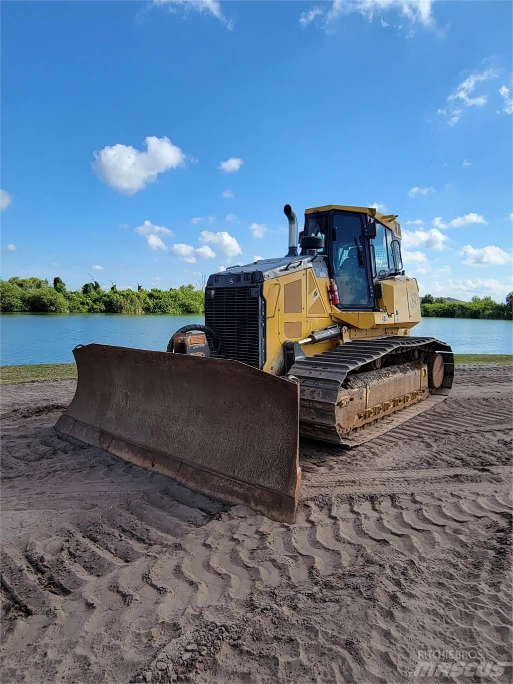 John Deere 850K WLT Buldožeri guseničari