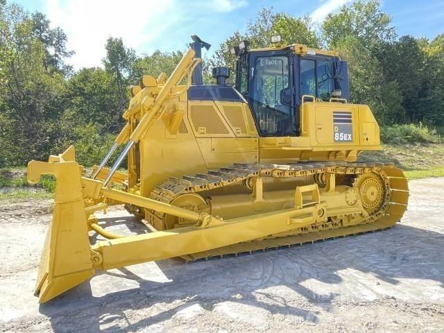 Komatsu D85EX Buldožeri guseničari