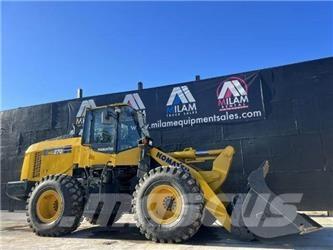 Komatsu WA270-8 Utovarivači na točkove