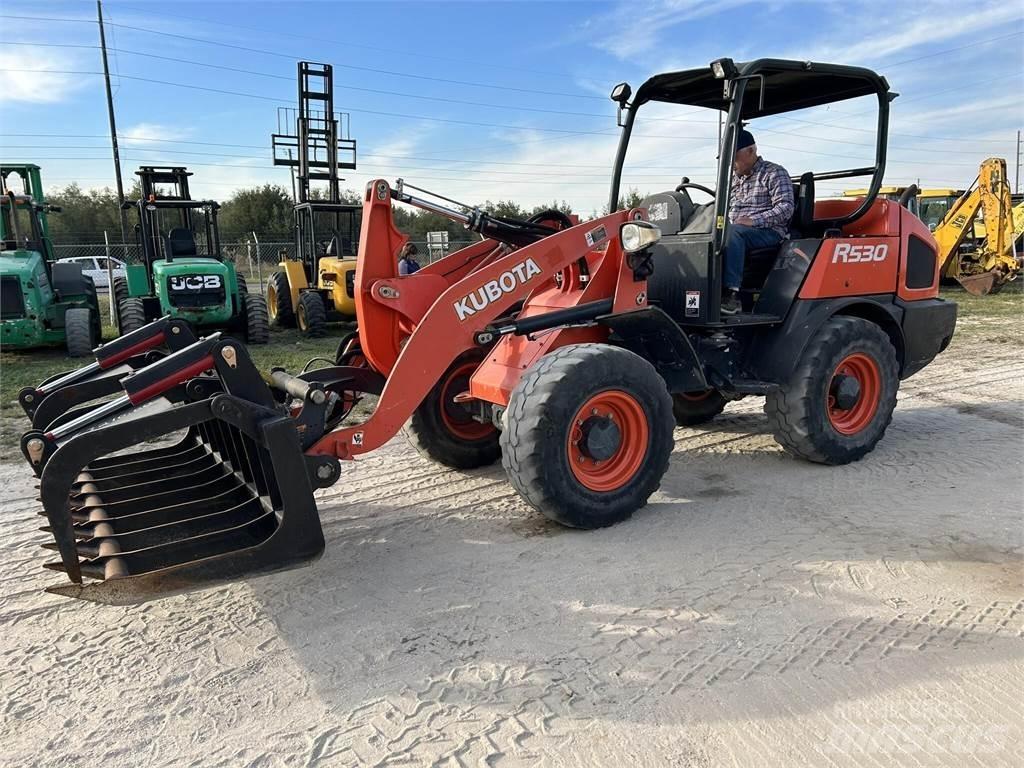 Kubota R530 Utovarivači na točkove