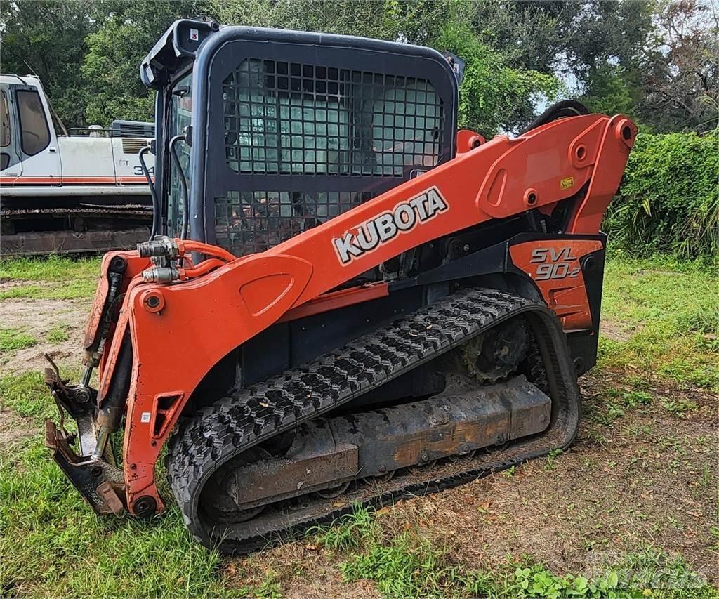 Kubota SVL90-2 Skid steer mini utovarivači