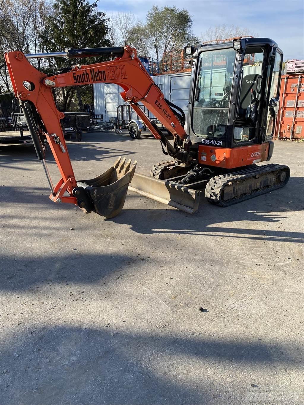 Kubota U35-4 Mini bageri < 7t