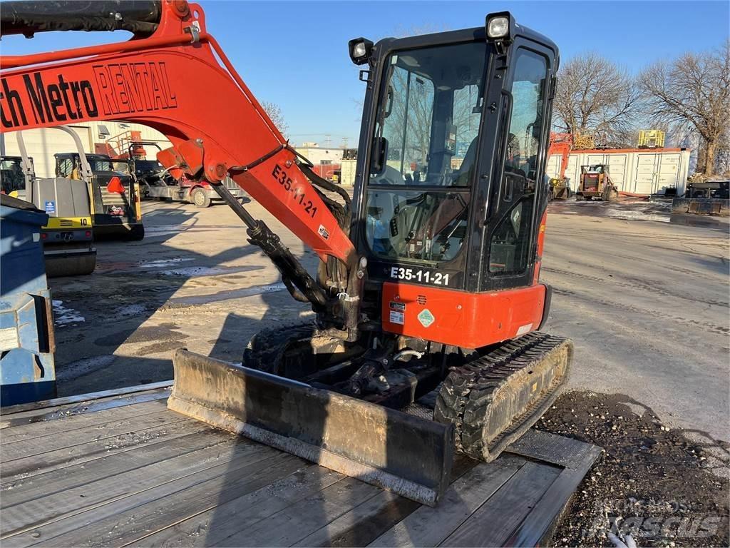 Kubota U35-4 Mini bageri < 7t
