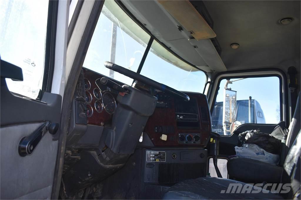 Mack GRANITE GU713 Kiperi kamioni