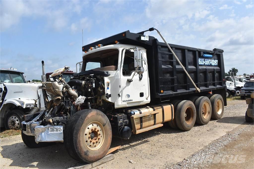 Mack GRANITE GU713 Kiperi kamioni