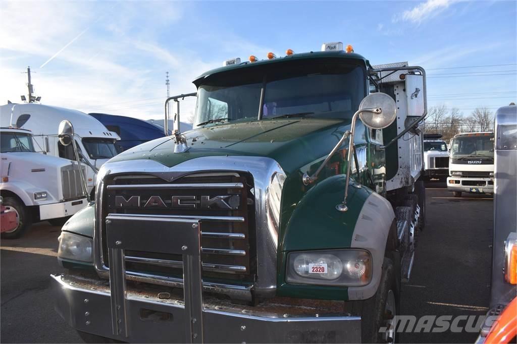 Mack GRANITE GU713 Kiperi kamioni