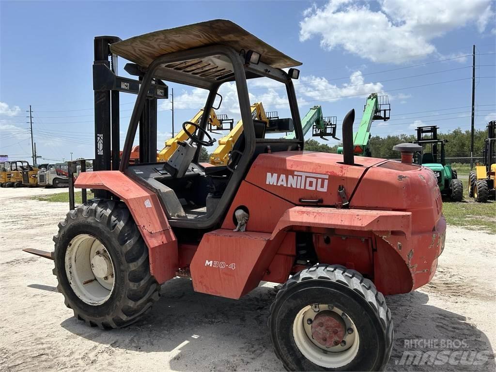 Manitou M30.4 Vanterenski viljuškar