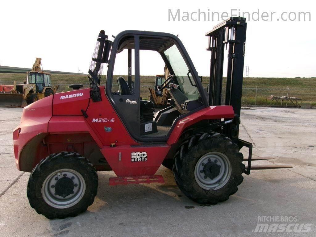 Manitou M30.4 Vanterenski viljuškar