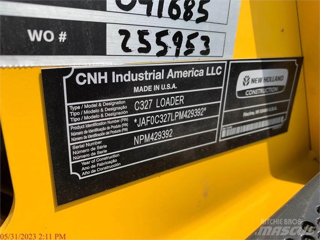 New Holland C327 Skid steer mini utovarivači
