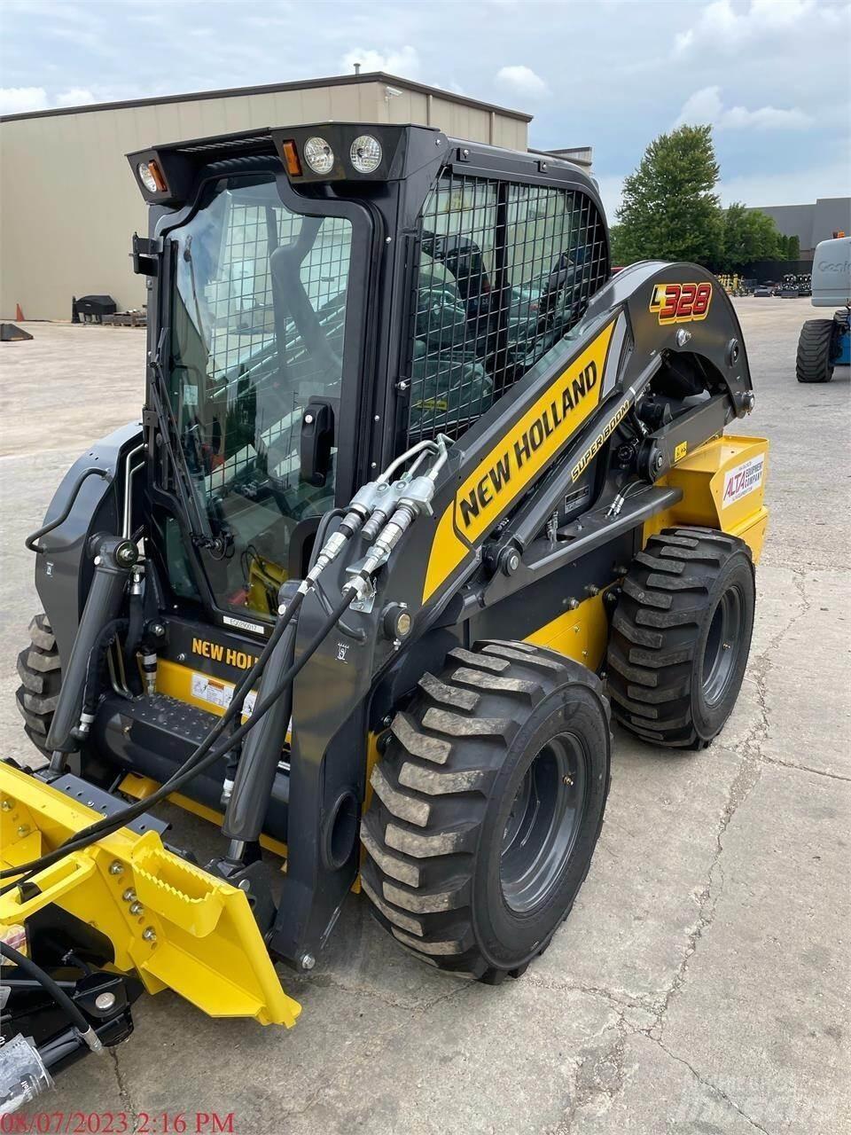 New Holland L328 Skid steer mini utovarivači