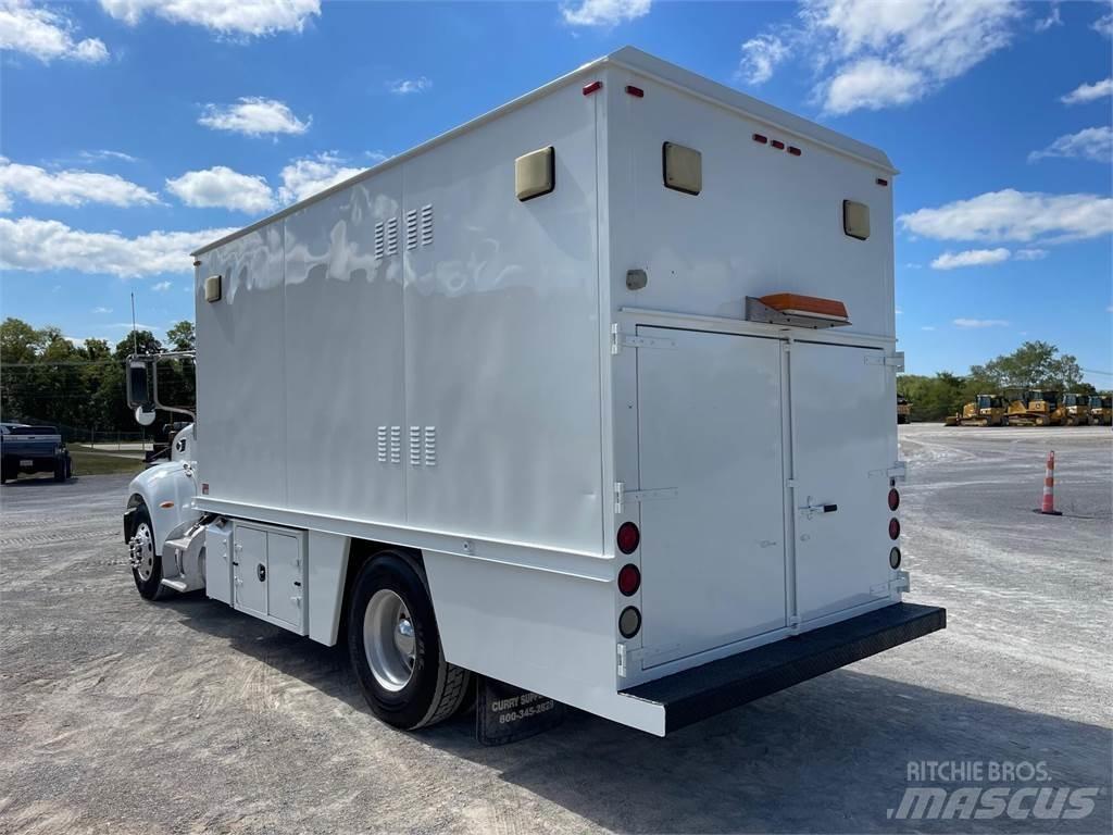 Peterbilt 335 Ostalo za građevinarstvo