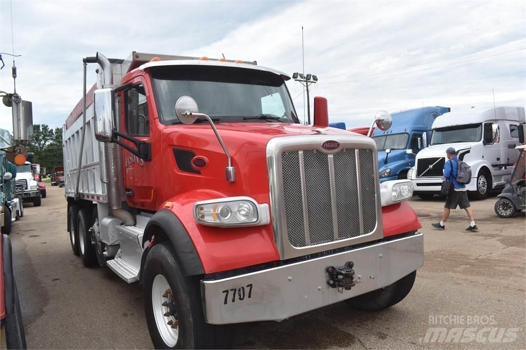 Peterbilt 567 Kiperi kamioni