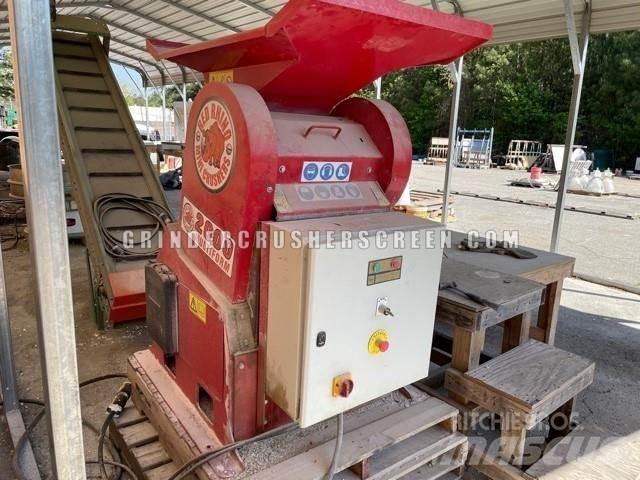 Red Rhino 2000 Drobilice