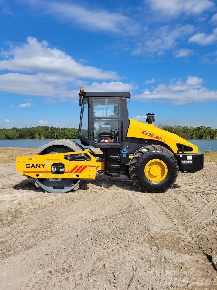 Sany SSR120C-8 Valjci sa duplim bubnjem