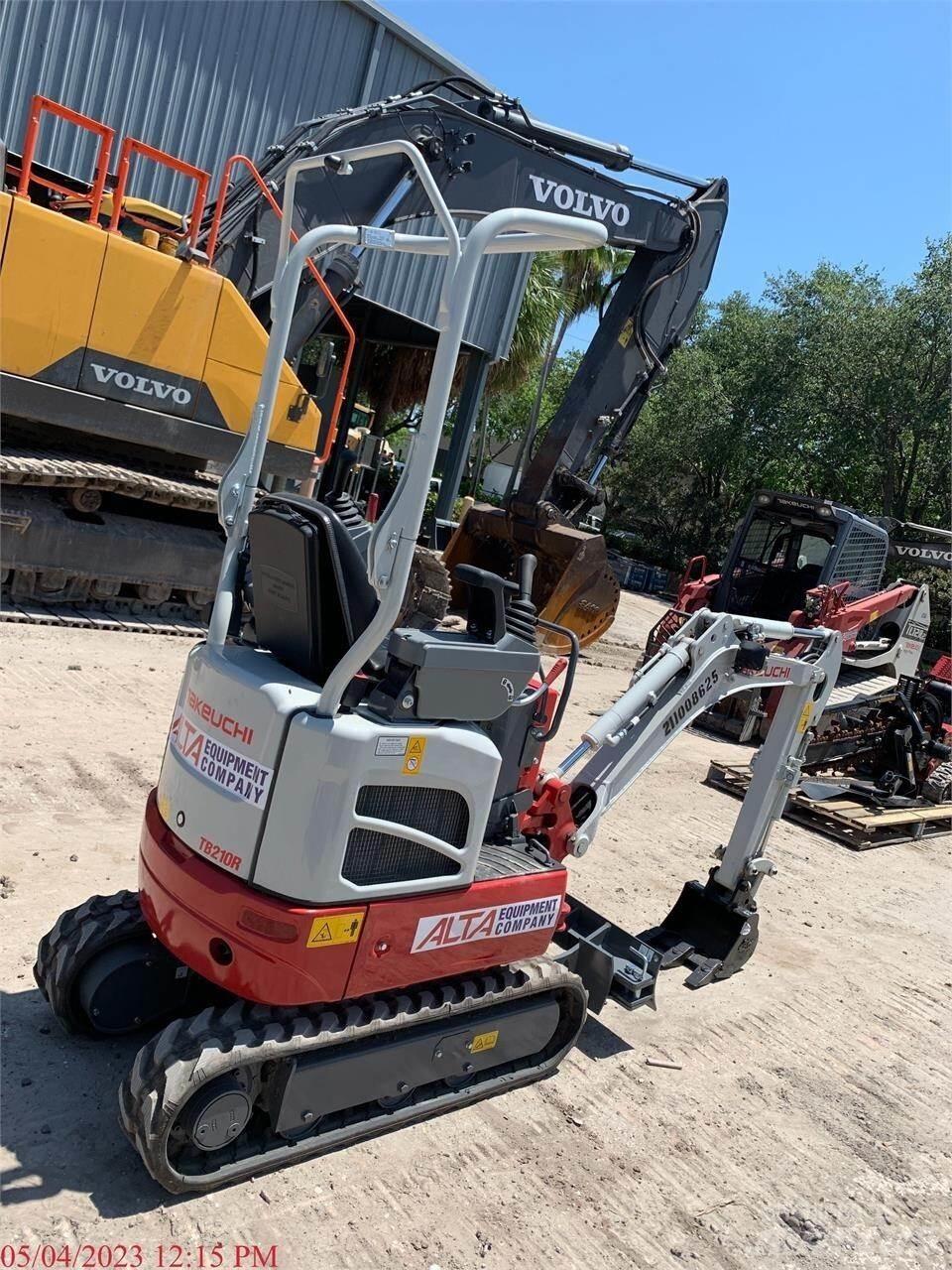 Takeuchi TB210R Mini bageri < 7t