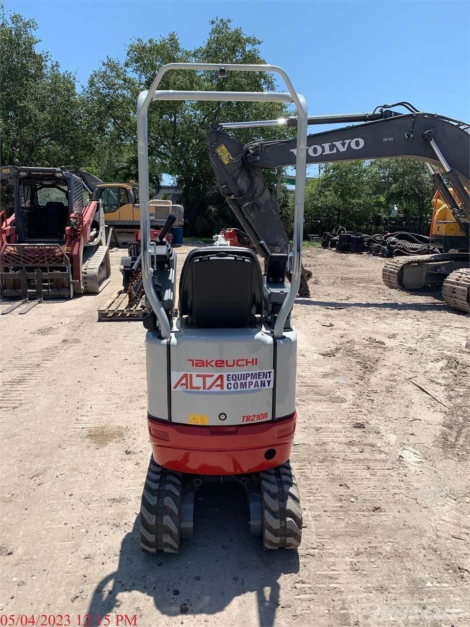 Takeuchi TB210R Mini bageri < 7t