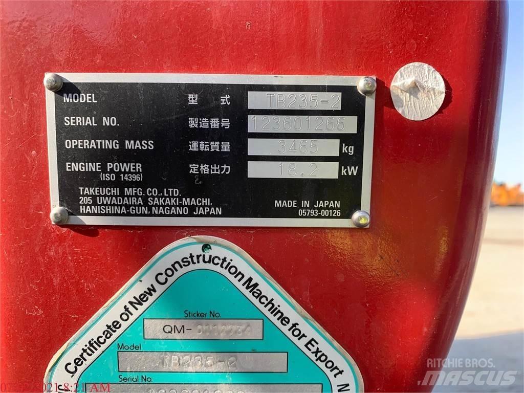 Takeuchi TB235-2 Mini bageri < 7t