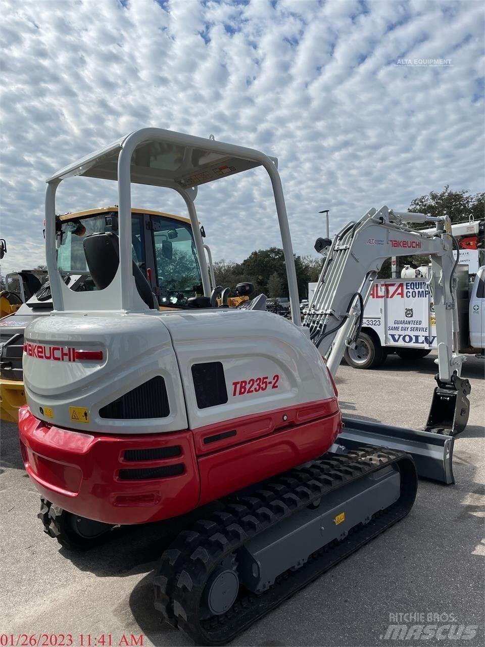 Takeuchi TB235-2 Mini bageri < 7t