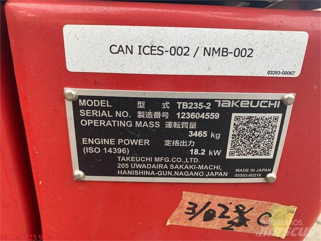 Takeuchi TB235-2 Mini bageri < 7t