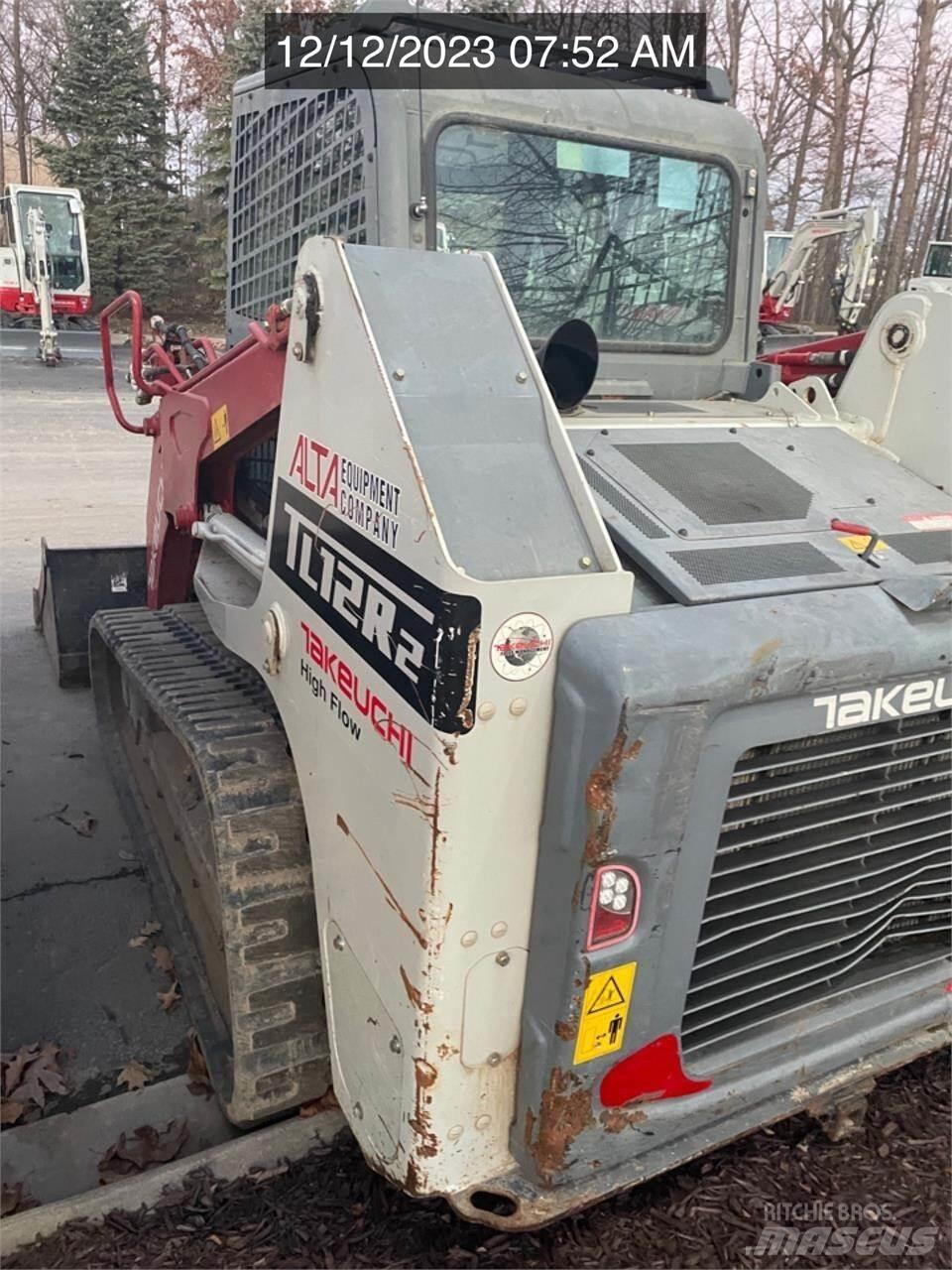 Takeuchi TL12R2 Skid steer mini utovarivači