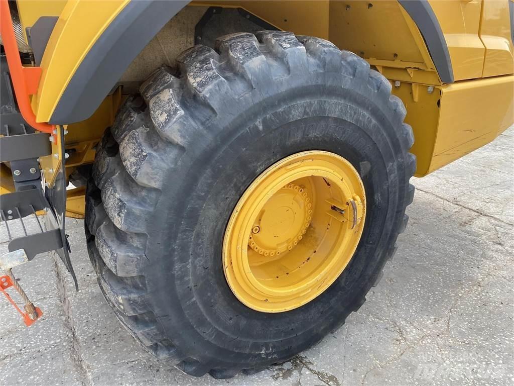 Volvo A25G Zglobni damperi