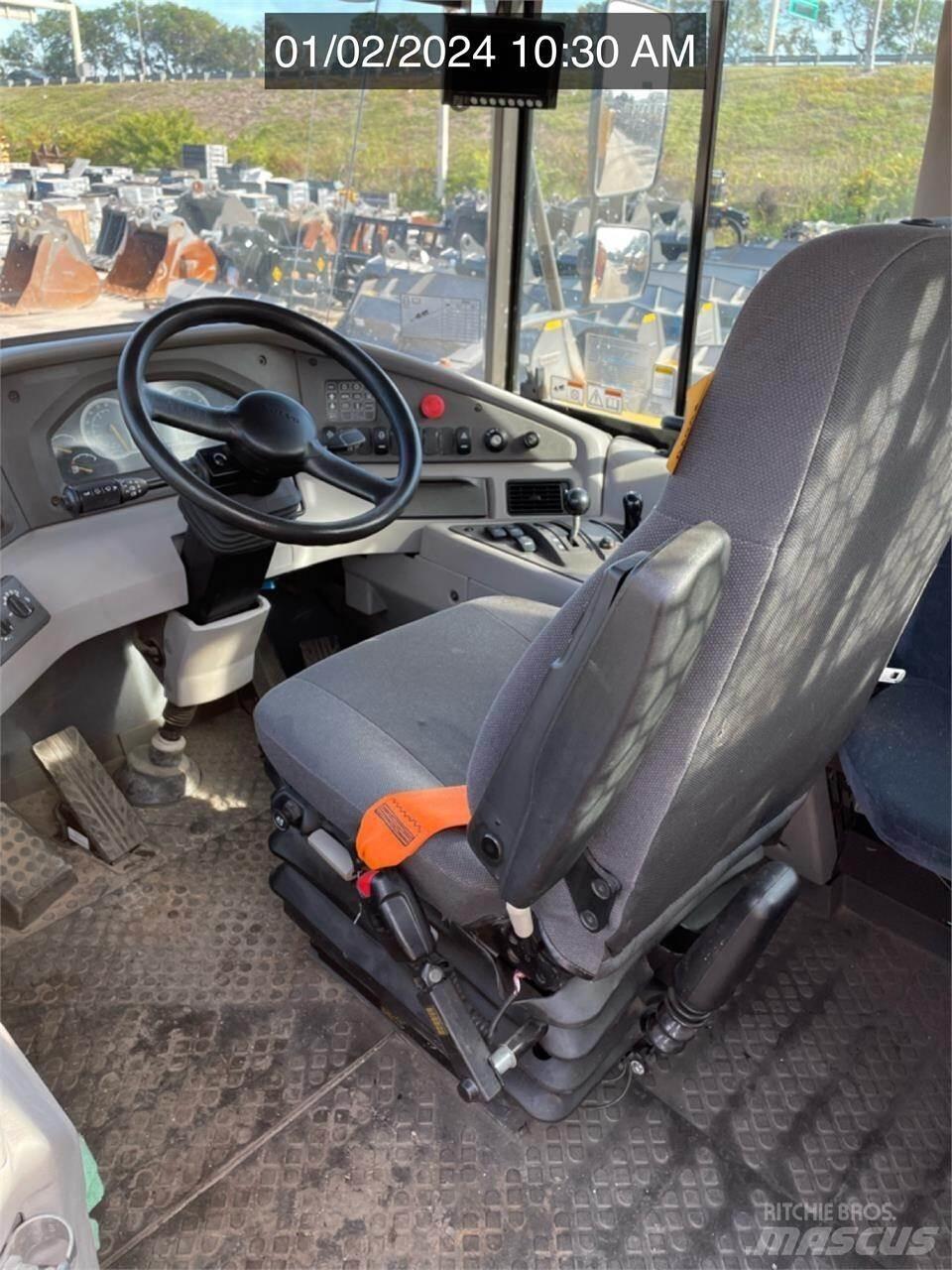 Volvo A30G Zglobni damperi